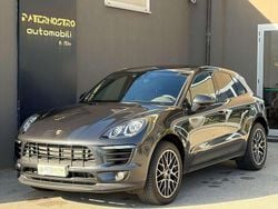 Grigio Usata 2017 Porsche Macan SUV | 30.999 € (Buon prezzo)