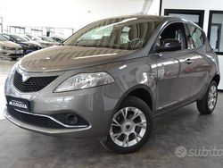 Grigio Usata 2016 Lancia Ypsilon Gold Due volumi | 7990 € (Buon prezzo)