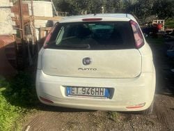 Usata 2014 Fiat Grande Punto Street Due volumi | 5000 €