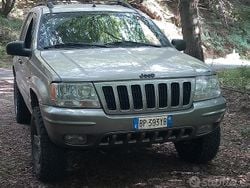 Grigio Usata 2001 Jeep Grand Cherokee SUV | 5000 € (Buon prezzo)