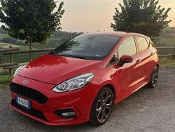 Usata 2017 Ford Fiesta ST-Line Tre volumi | 10.500 € (Buon prezzo)