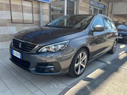 Grigio Usata 2020 Peugeot 308 Allure Station wagon | 9000 € (Buon prezzo)