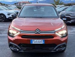 Arancione Usata 2023 Citroën C4 Feel Tre volumi | 14.400 € (Ottimo prezzo)