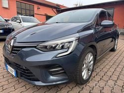 Grigio Usata 2021 Renault Clio V Tre volumi | 14.900 € (Buon prezzo)