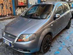 Grigio Usata 2008 Chevrolet Kalos SE Tre volumi | 1800 € (Buon prezzo)
