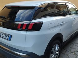 Bianco Usata 2016 Peugeot 3008 Monovolume | 13.900 €