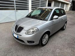 Grigio Usata 2010 Lancia Ypsilon Due volumi | 4300 € (Buon prezzo)