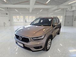 Grigio Usata 2020 Volvo XC40 Business Edition SUV | 19.900 € (Buon prezzo)
