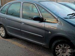 Grigio Usata 2004 Citroën Xsara Monovolume | 1500 €