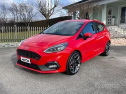 Rosso Usata 2019 Ford Fiesta ST Due volumi | 18.000 € (Buon prezzo)