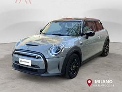 Grigio pastello Usata 2022 Mini Cooper SE Essential Due volumi | 17.500 € (Buon prezzo)