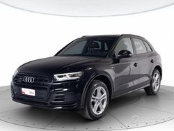 Nero brillante Usata 2020 Audi Q5 Business SUV | 32.800 € (Buon prezzo)