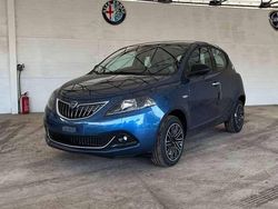 Blu/azzurro Usata 2024 Lancia Ypsilon S Due volumi | 12.254 € (Ottimo prezzo)