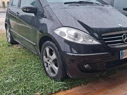 Usata 2008 Mercedes A150 Due volumi | 2500 €