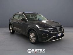 Da definire Usata 2024 VW T-Roc Life SUV | 23.974 € (Super prezzo)