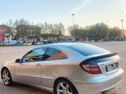 Grigio Usata 2007 Mercedes C220 Sport Edition Coupé | 2500 €