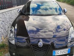 Nero Usata 2011 Alfa Romeo Giulietta Tre volumi | 5000 € (Buon prezzo)