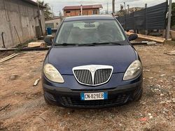 Usata 2005 Lancia Ypsilon Due volumi | 2200 € (Ottimo prezzo)