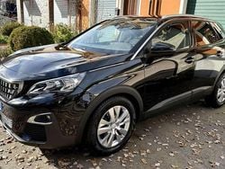 Nero Usata 2017 Peugeot 3008 Business-Line SUV | 10.900 € (Ottimo prezzo)