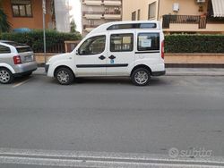 Bianco Usata 2009 Fiat Doblò Monovolume | 10.000 €