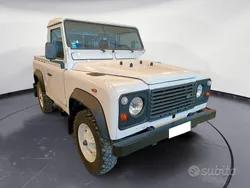 Usata 1987 Land Rover Defender SUV | 25.800 €
