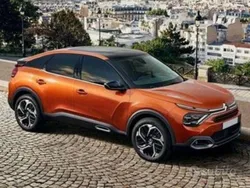 Arancione Usata 2022 Citroën C4 Feel Tre volumi | 20.900 € (Buon prezzo)