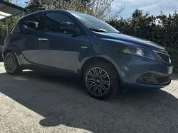 Blu/azzurro Usata 2022 Lancia Ypsilon Gold Due volumi | 13.000 € (Buon prezzo)