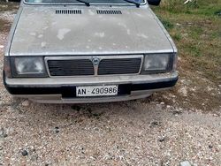 Usata 1980 Lancia Prisma Tre volumi | 1500 €