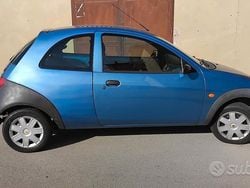 Blu Usata 2003 Ford Ka Due volumi | 1800 €