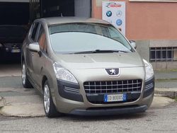 Oro Usata 2010 Peugeot 3008 SUV | 2990 € (Buon prezzo)