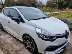 Bianco Usata 2016 Renault Clio IV Trophy Tre volumi | 13.500 € (Buon prezzo)