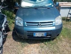 Grigio Usata 2007 Citroën Berlingo Monovolume | 1500 € (Ottimo prezzo)