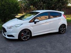 Bianco Usata 2017 Ford Fiesta ST Due volumi | 14.500 € (Ottimo prezzo)