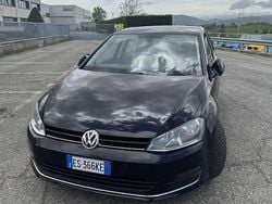 Usata 2013 VW Golf VII Highline Tre volumi | 8500 € (Buon prezzo)