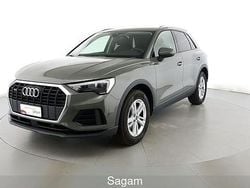 Grigio chronos metalizzato Usata 2021 Audi Q3 Business SUV | 31.800 € (Buon prezzo)