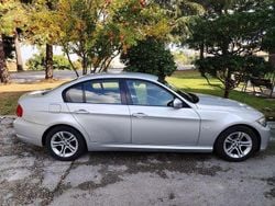 Argento Usata 2009 BMW 320 Tre volumi | 3800 € (Buon prezzo)