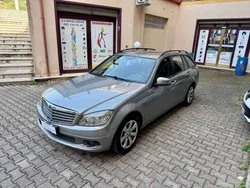 Argento Usata 2010 Mercedes C220 Avantgarde Station wagon | 6200 € (Buon prezzo)