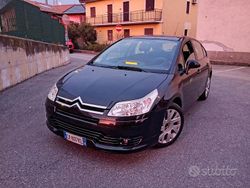 Usata 2005 Citroën C4 Tre volumi | 2500 €