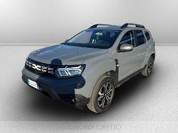 Grigio road Usata 2022 Dacia Duster Journey SUV | 15.500 € (Buon prezzo)