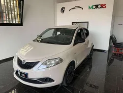 Beige Usata 2017 Lancia Ypsilon Platinum Due volumi | 7490 € (Ottimo prezzo)