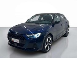 Blu navarra metallizzato nero mito metal Nuova 2025 Audi A1 Comfort Tre volumi | 28.900 € (Buon prezzo)