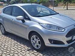 Usata 2015 Ford Fiesta Due volumi | 8000 € (Buon prezzo)
