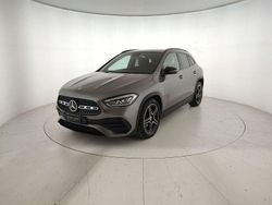 Grigio scuro Usata 2022 Mercedes GLA200 Premium SUV | 32.700 € (Buon prezzo)