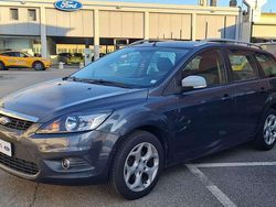 Grigio Usata 2011 Ford Focus Titanium Station wagon | 2500 € (Buon prezzo)