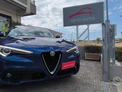 Blu Usata 2019 Alfa Romeo Stelvio Sprint SUV | 20.500 € (Cara)