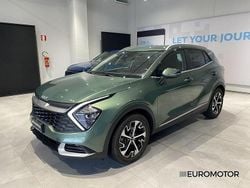 Verde Usata 2023 Kia Sportage Style SUV | 25.900 € (Buon prezzo)