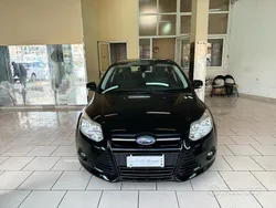 Nero Usata 2014 Ford Focus Titanium Tre volumi | 4500 € (Ottimo prezzo)