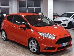 Other Usata 2015 Ford Fiesta ST Tre volumi | 9999 € (Super prezzo)