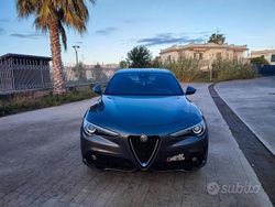 Grigio Usata 2022 Alfa Romeo Stelvio Super SUV | 16.900 € (Super prezzo)