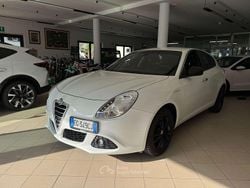 Bianco Usata 2011 Alfa Romeo Giulietta Due volumi | 5490 € (Buon prezzo)